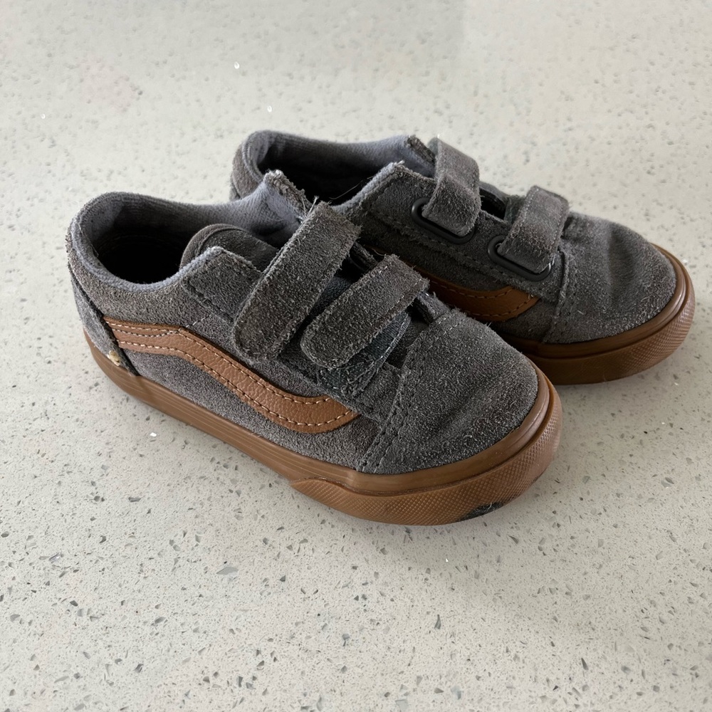 Toddler Vans, size 8